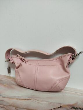 Vintage Coach 9541 Soho Hobo Shoulder Bag Pink